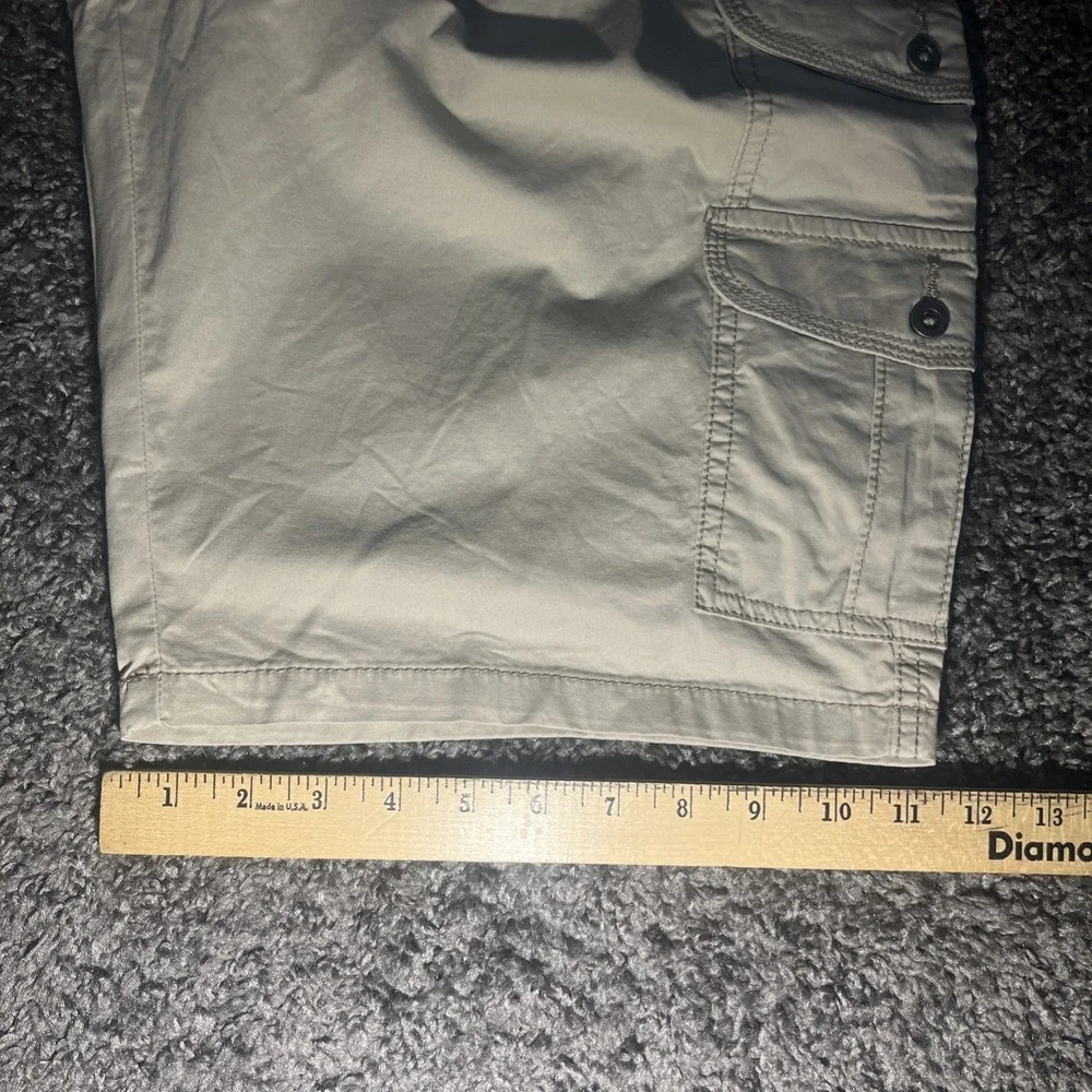 Iron Co Men's Cargo Shorts 36 Khaki wheat colored‎ stretch material - Picture 5 of 7